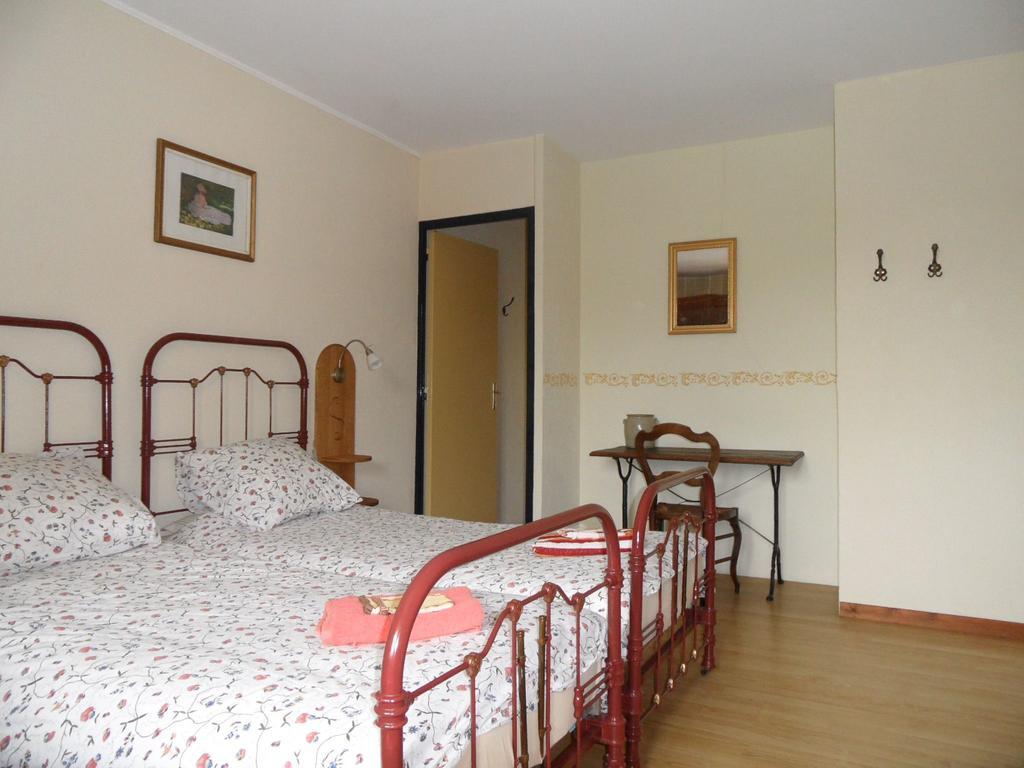 Chambres D'Hotes Domaine Du Bourg Gannay-sur-Loire Kamer foto